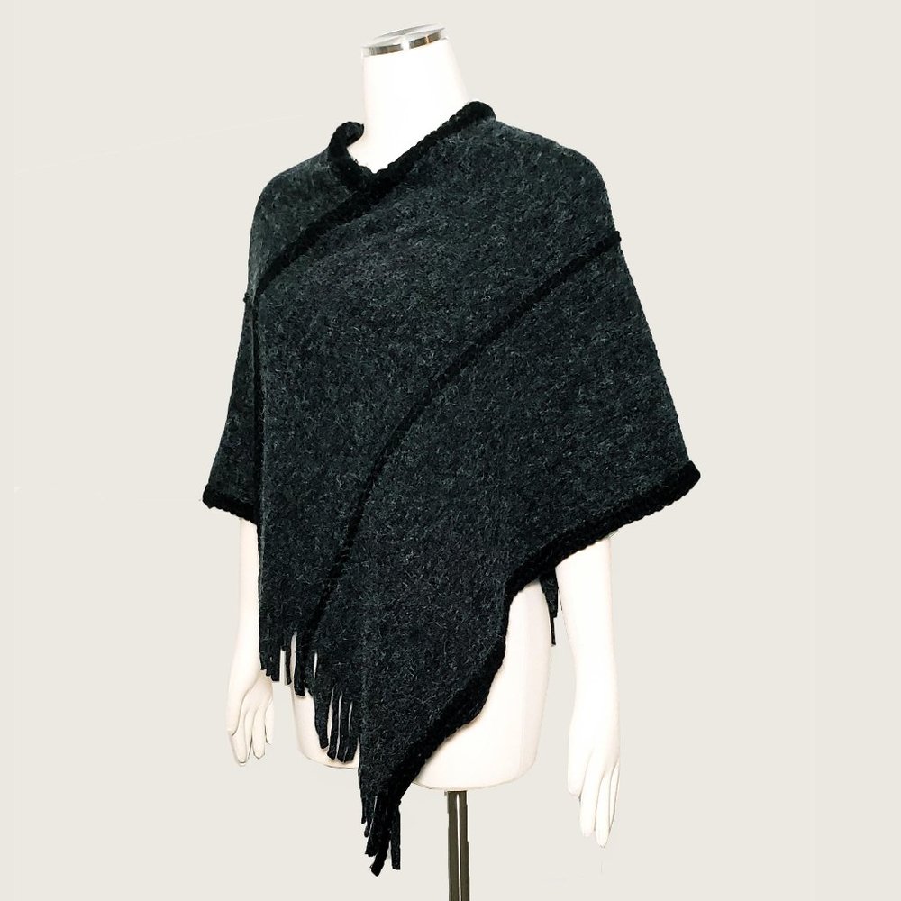 Top It Off Poncho NWT - Picture 3 of 10